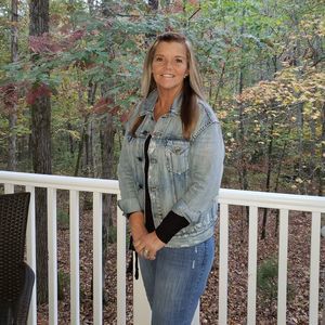 Meet your Posher, Teresa